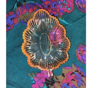 Vintage Pink Depression Glass Leaf Shaped Candy Dish Bon Bon Jewelry Holder